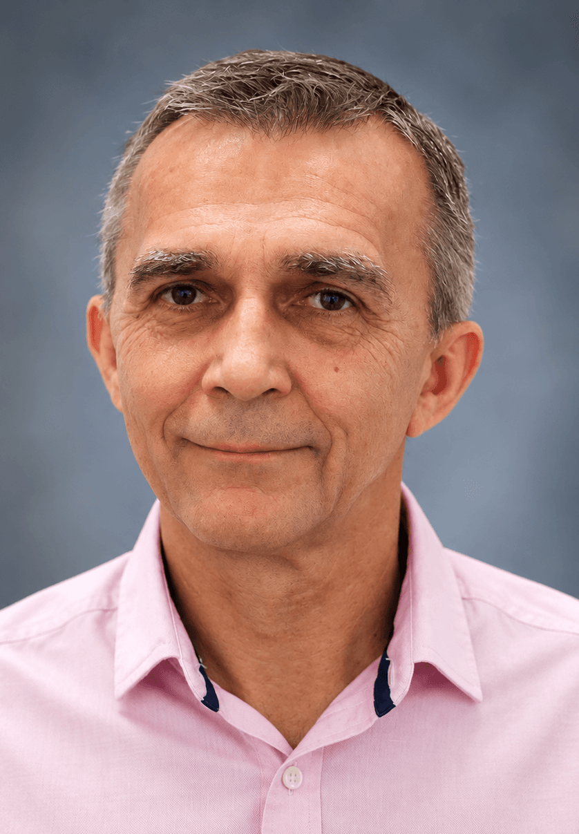 Végh Tibor portréja